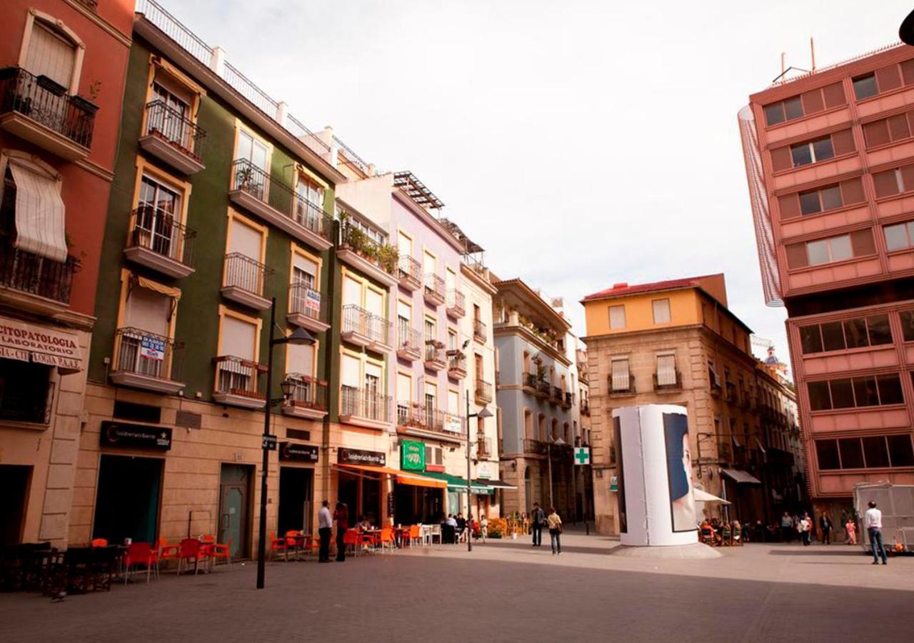 Loft. Old City Alicante Luaran gambar